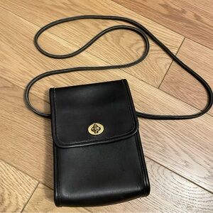 Vintage Coach 9893 Black Leather Brass Turnlock Purse Bag Scooter Mini Crossbody